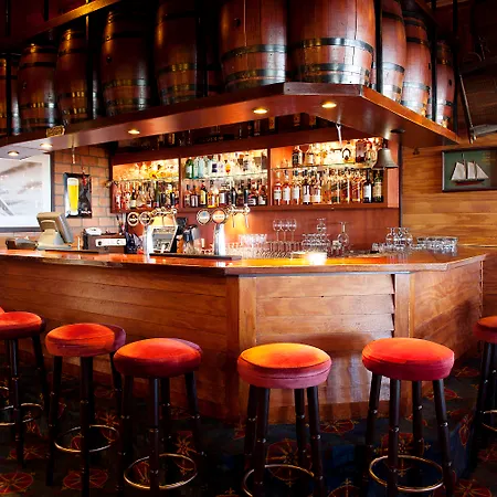 卡尔顿海滩 4* 海牙