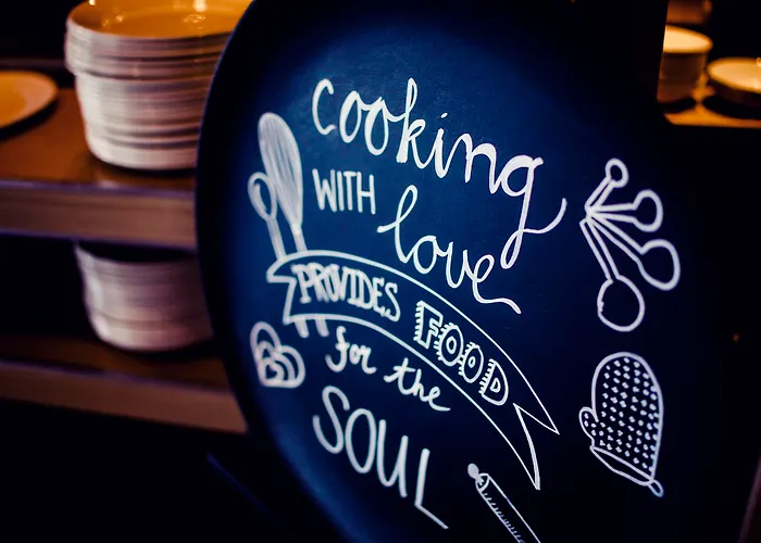 卡尔顿海滩 酒店